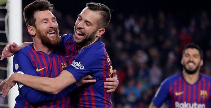 Lionel Messi a Jordi Alba