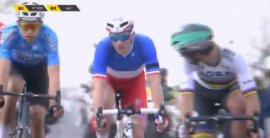 VIDEO: Frustrovaný Sagan 15km pred cieľom nahnevaný krčil plecami. Nik s ním nechcel ísť do úniku