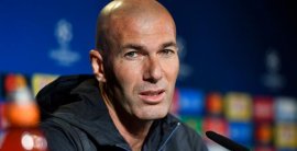 Zidane sa vyjadril k špekuláciam o odchode Isca, Pepeho a Jamesa Rodrigueza Thumbnail