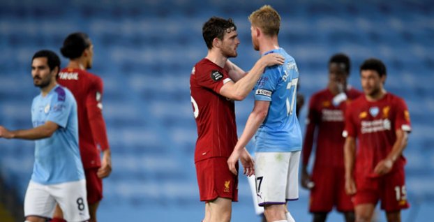 Andrew Robertson a Kevin de Bruyne