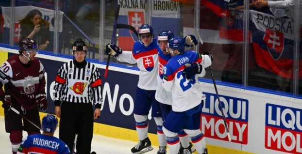 Slovenskí hokejisti (SITA)