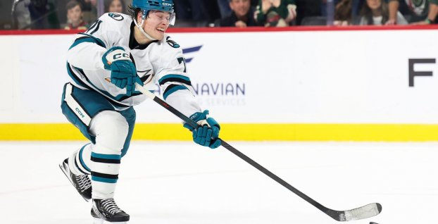 Macklin Celebrini (SITA)