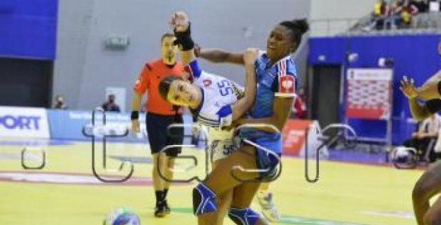 Hádzaná-ME: Slovenky prehrali s Francúzskom, Gubiková: Nemáme sa za čo hanbiť(2)