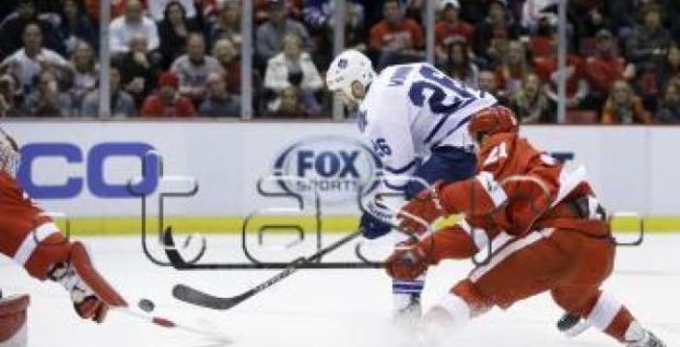 NHL: Jurčo asistoval, Detroit však prehral s Torontom v nájazdovom rozstrele (2)