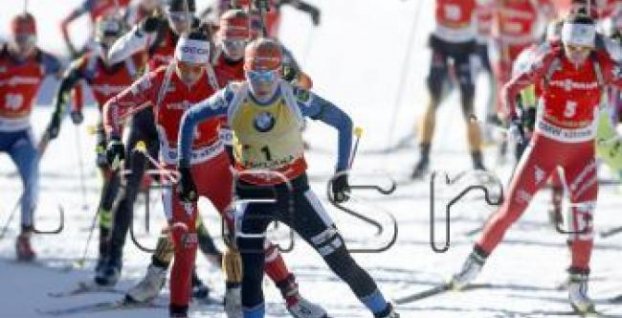 Biatlon: Fínka Mäkäräinenová prvýkrát v kariére zvíťazila v mass pretekoch SP