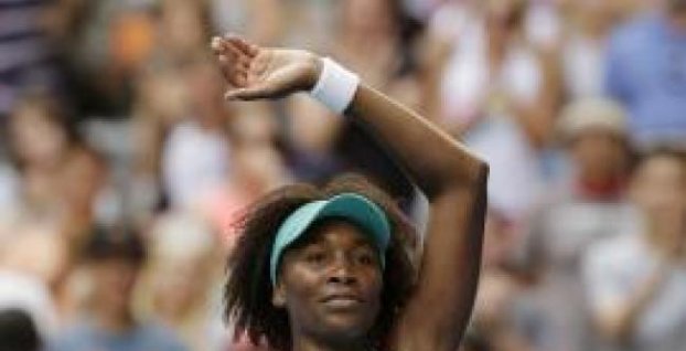 Tenis-Australian: Venus Williamsová postúpila do 2. kola dvojhry (5)