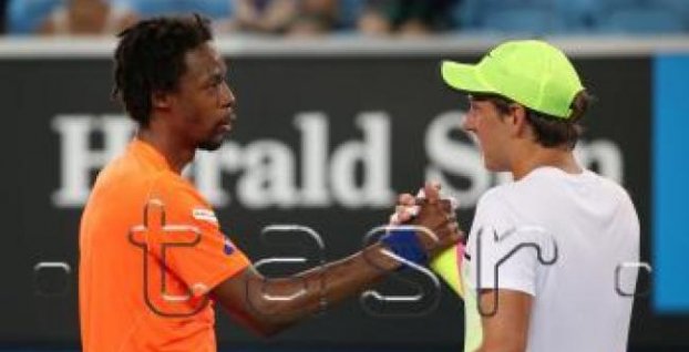 Tenis-Australian: Monfils postúpil do 2. kola dvojhry - SÚHRN