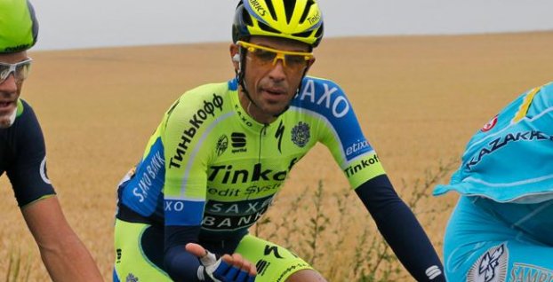 Contador predĺžil zmluvu s Tinkoff-Saxo do roku 2016