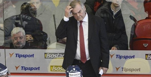 Hokejová reprezentácia súrne potrebuje posily, zatiaľ bieda