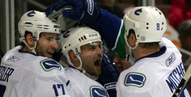 NHL playoffs: Vancouver goes to the conference semifinals - results