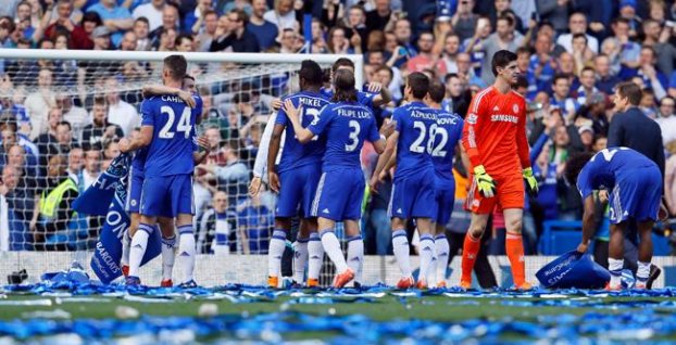 Manchester City vyhral na Tottenhame, Chelsea má titul