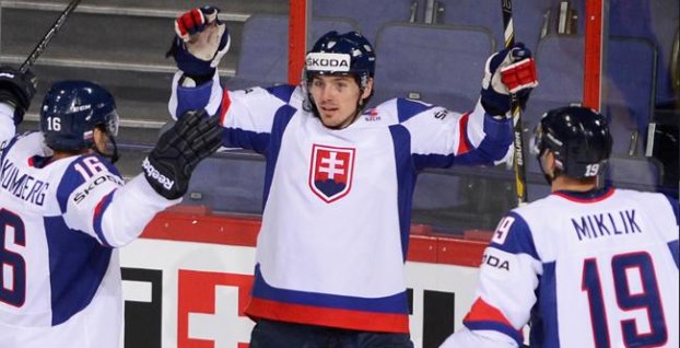 Slovan to myslí s KHL vážne: Získal práva na Záborského!