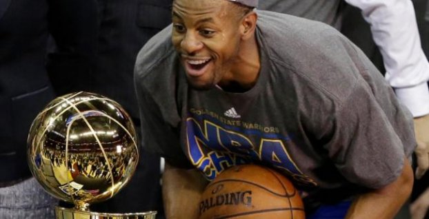 Andre Iguodala, profík telom, aj dušou. A MVP