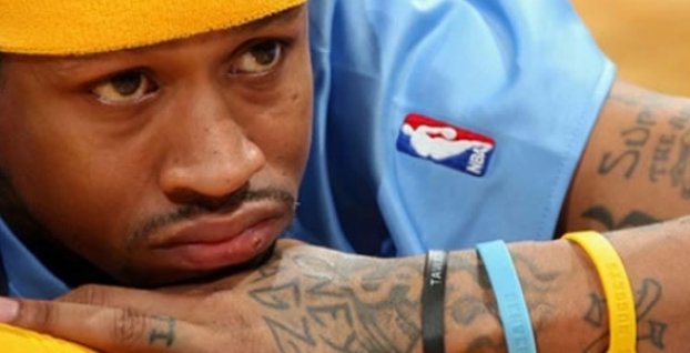 NBA: Iverson priznal, že prežíva ťažké obdobie