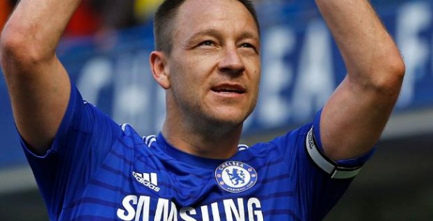 John Terry sa do dôchodku ešte nechystá