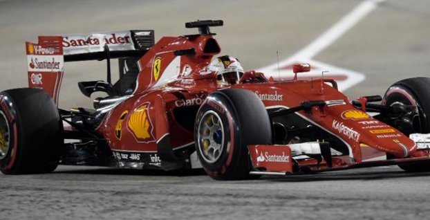 Vettel získal pre Ferrari po troch rokoch pole-position