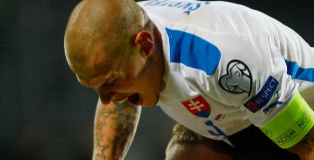 Vysmiatý Škrtel pred cestou na hotel: Máme sezónu, nepijeme! 