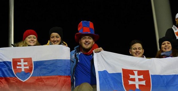 Slováci do 17 rokov zdolali v prestrelke Gruzíncov 4:3 a po prvom zápase vedú tabuľku