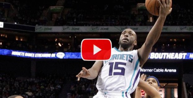 VIDEO: Philadelphia stále bez víťazstva, Charlotte so štvrtým triumfom v sérii