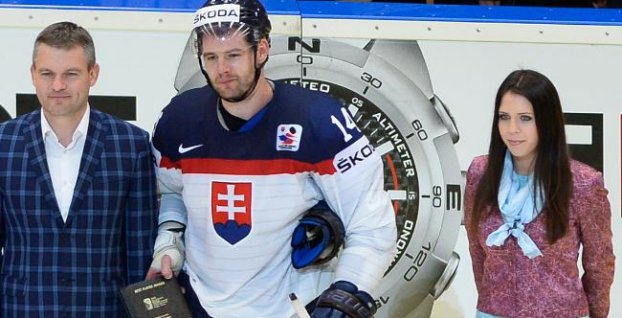 Meszároš sa stal najlepším obrancom týždňa KHL