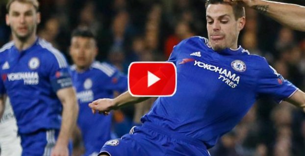 VIDEO: Chelsea prvýkrát prehrala pod Hiddinkom, zakopol aj Arsenal