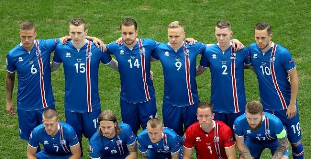 Island cíti frustráciu. Zatiaľ čaká na historické víťazstvo, no môže postúpiť