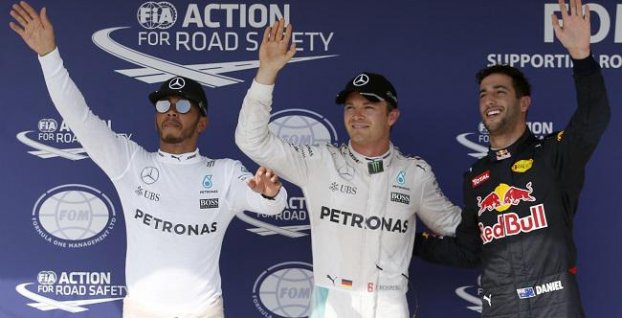Hamilton sa radoval predčasne, pole position na VC Maďarska mu napokon vyfúkol tímový kolega