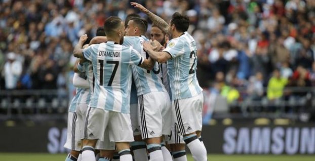 Tímu Argentíny vykradli počas zápasu s Mexikom hotelové izby