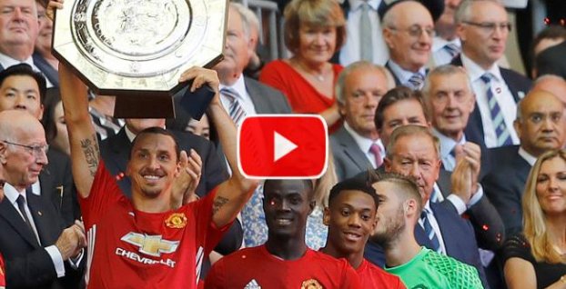 VIDEO: Mourinho má s United prvú trofej. Zariadil mu ju Zlatan Ibrahimovič