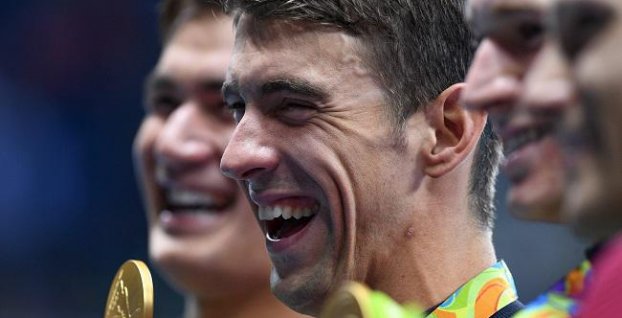 Phelps pred poslednými pretekmi plakal. „Poďme von a zabime to tam&quot; hovoril kolegom