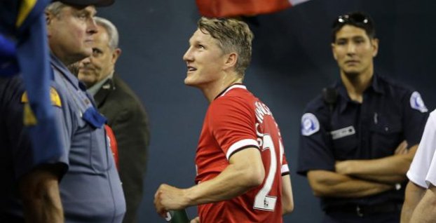 Schweinsteiger končí v reprezentácii. S veľkou pravdepodobnosťou opustí Anglicko