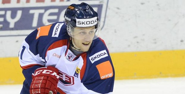 Chceli ho v KHL. Teraz otvorí sezónu v drese Dukly Trenčín