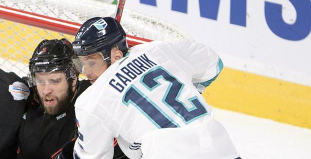 VIDEO: Slováci sa 5 bodmi podieľali na rozobraní švédskej obrany a historickej výhre Výberu Európy