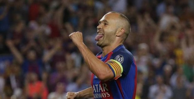 Iniesta hovoril o budúcnosti. Opustil by kvôli Guardiolovi Barcelonu? 