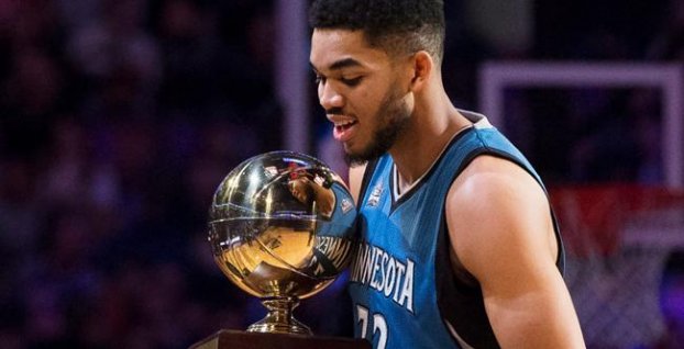 Karl-Anthony Towns profituje z rád Kevina Garnett. Vďaka nemu sa stal najlepším nováčikom