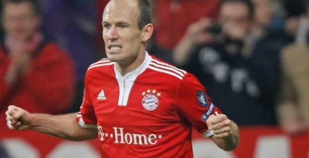 Liga majstrov - semifinále: Robben zariadil výhru Bayernu nad Lyonom