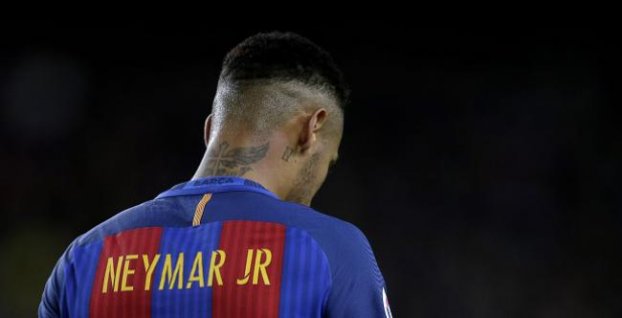 Neymar v problémoch. Hrozia mu 2 roky za mrežami a vysoká pokuta