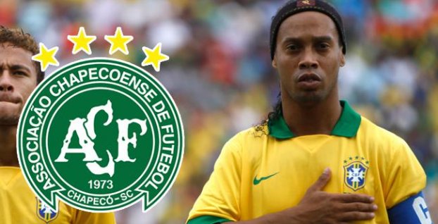 Ronaldinho je pripravený hrať za zdrvené Chapecoense. Pridajú sa aj ďalšie hviezdy?