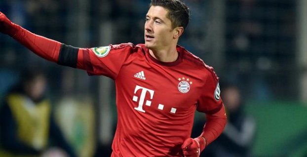 Bayern predĺžil zmluvu s Lewandowskim do roku 2021