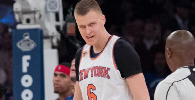 Porzingis sa pripomenul fanúšikom Lakers. Tímu, ktorý ho mohol mať