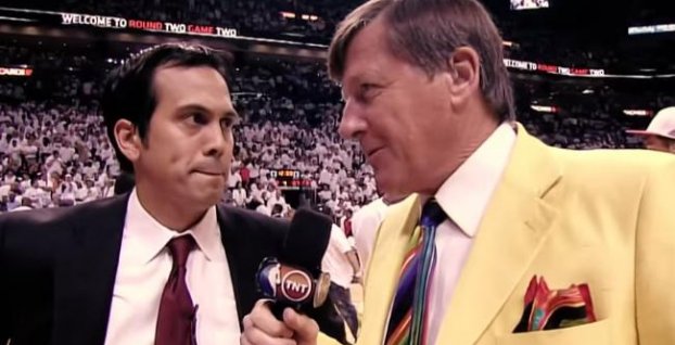 Američania smútia. Zomrel nezabudnuteľný športový hlásteľ Craig Sager