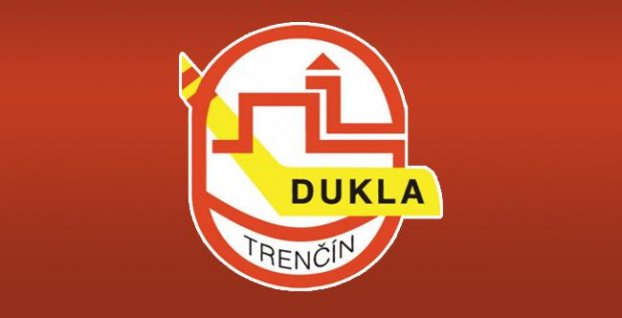 Trenčín sa rozlúčil s dvojicou útočníkov