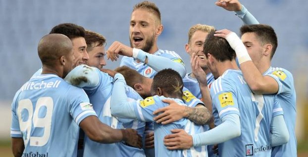 Do belasých radov sa opätovne vkráda charakter a myslenie šampiónov