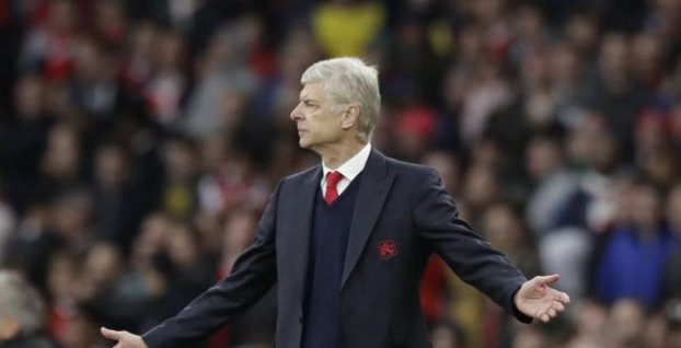 Bývalý záložník Arsenalu: Je čas, aby Wenger odišiel
