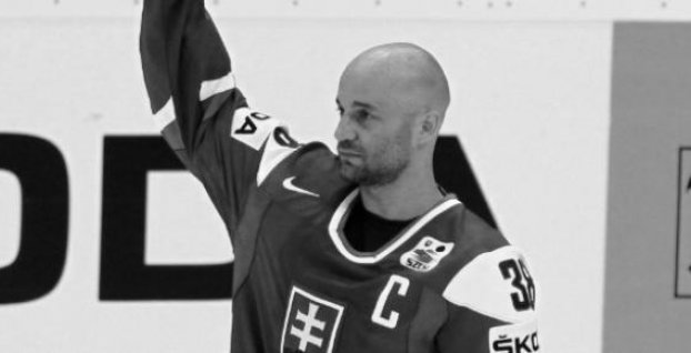 Hokejista Pavol Demitra zahynul pri páde lietadla v Rusku