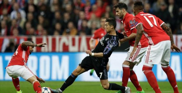 VIDEO: Real Madrid, Atlético Madrid a Monaco sú blízko postupu do semifinále