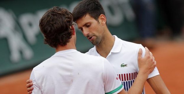 Thiem vyprevadil Djokoviča z French Open kanárom. V ďalšom kole narazí na Nadala