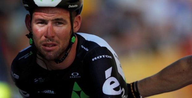 Cavendish má zlomenú lopatku a na Tour de France končí