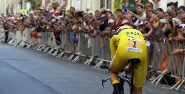 Froome zvládol časovku a stane sa víťazom 104. ročníka Tour de France