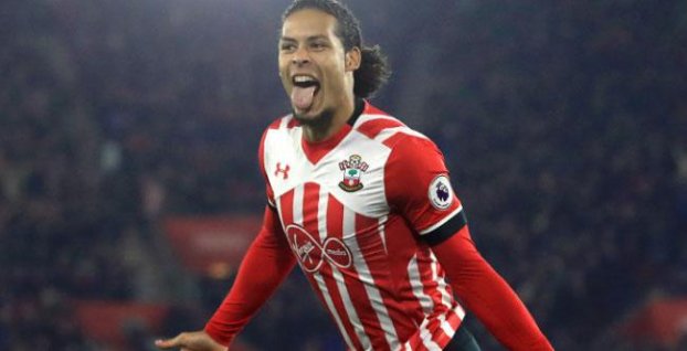 OFICIÁLNE: Virgil van Dijk požiadal o prestup. Veľkokluby idú do boja!